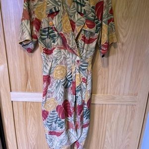 COPY - Gillian 100% silk tropical dress women’s Sz 4 EUC. Vintage. :)